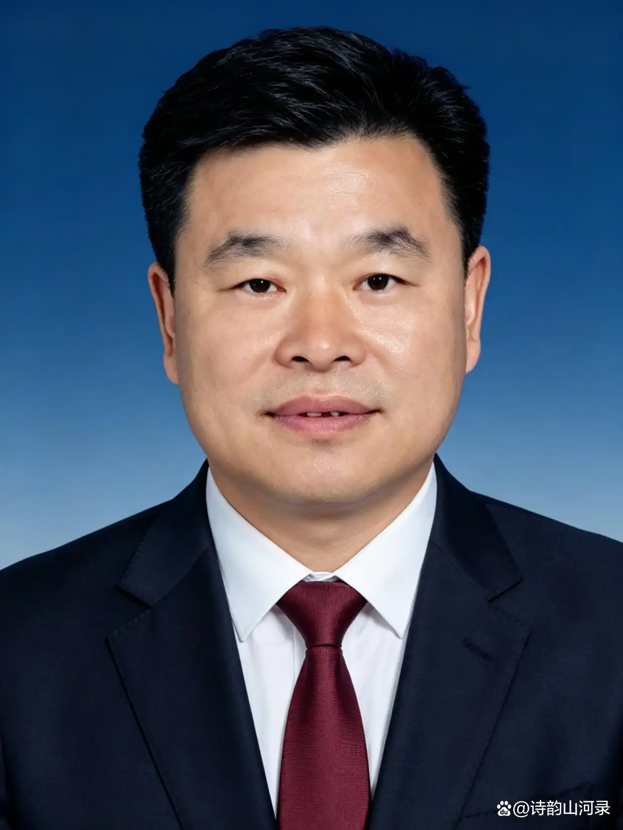 艺术名家——张战战先生